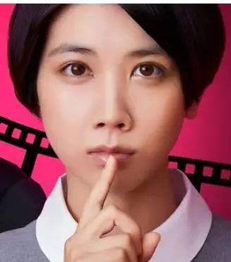 揭秘《假装我是美羽小姐》：一场身份交换的浪漫冒险与搞笑之旅